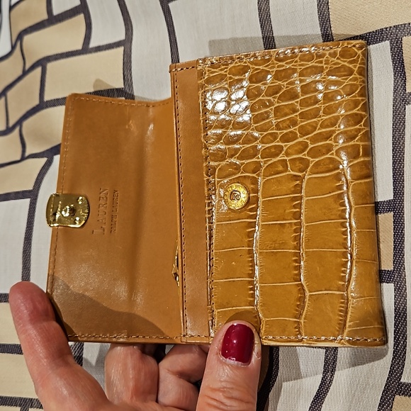 RALPH LAUREN COIN/CREDIT CARD HOLDER   CAMEL LIZARD LIKE - Picture 2 of 13
